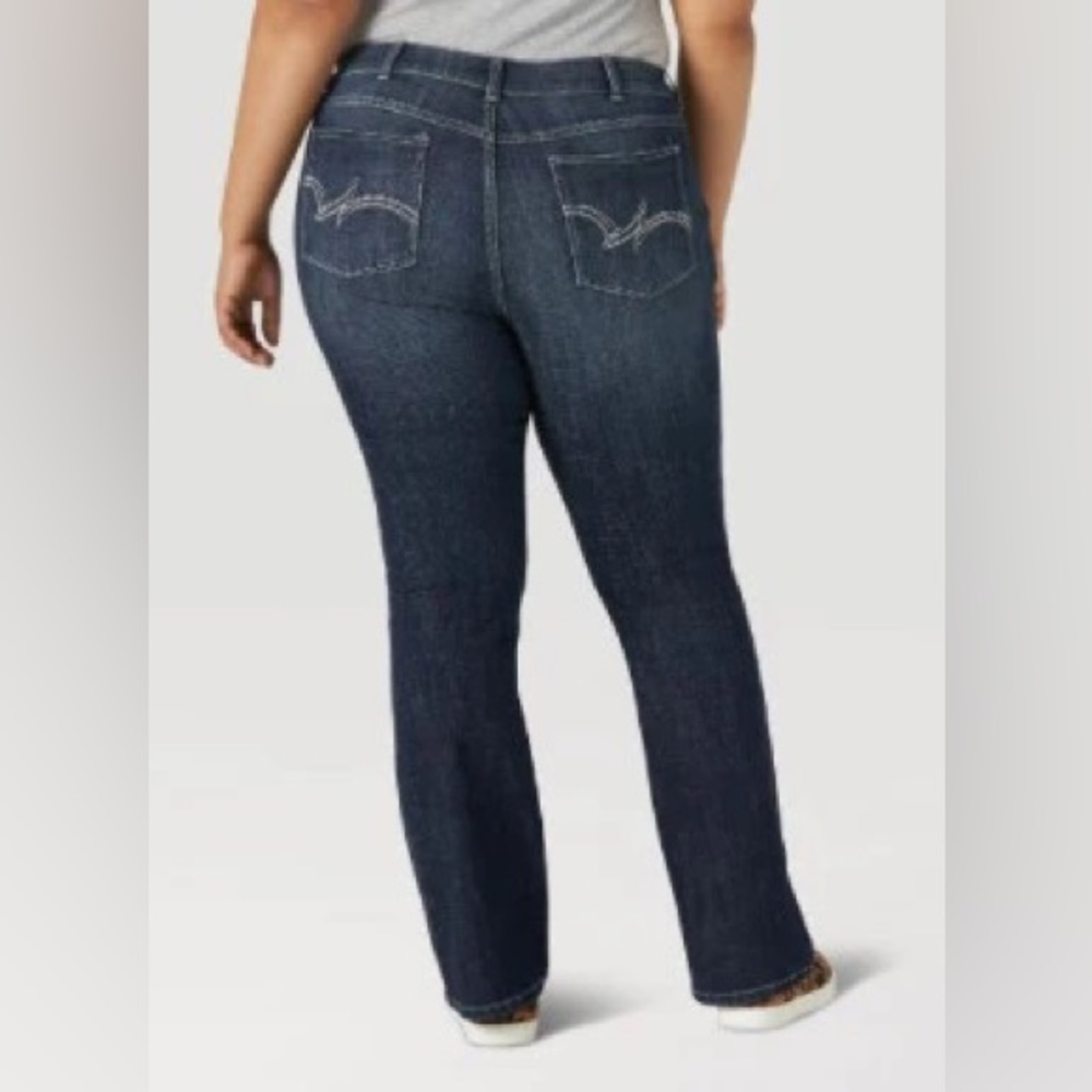 Wrangler bootcut jeans- Size 18W